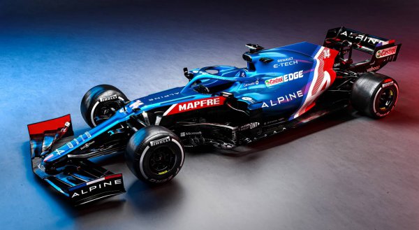 F12021年シーズンより投入された最新型マシン「アルピーヌA521」