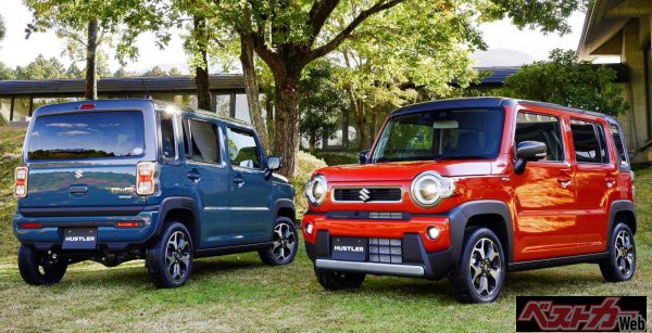 お馴じみのハスラー。製フェンダーやバンパー、アンダーガードなどクロスオーバーSUVスタイル。最低地上高も180mmを確保