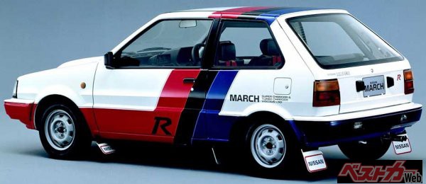 全日本ラリーのベース車として、1988年に登場したマーチR。Rのロゴマークが眩しい!!