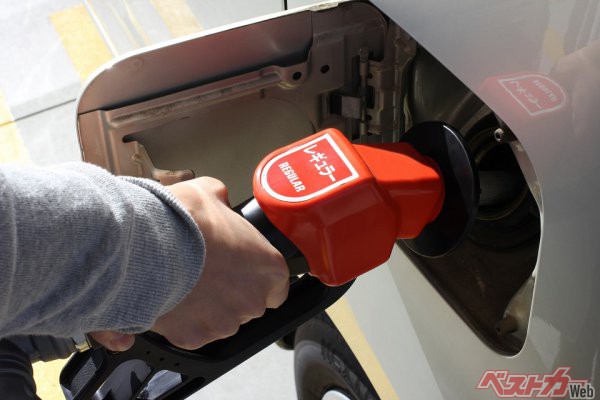 高騰するガソリン、どこで入れるのが最安値? これから価格は上がる？ 下がる？