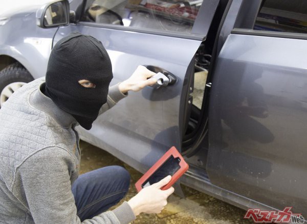 通報しました Canインベーダー コードグラバー 海外サイトで買える 自動車盗難最新事情と 撲滅に向けてやるべきこと 自動車情報誌 ベストカー 通報しました Canインベーダー コードグラバー 海外サイトで買える 自動車盗難最新事情と 撲滅に向けてやるべきこと 自動車情報誌 ベストカー