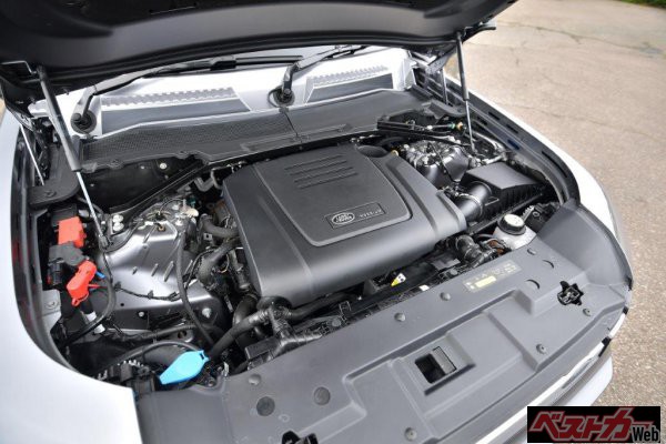 当初2Lのダウンサイジングターボのみの設定だったが、直列6気筒3Lのディーゼルターボが追加となった。今後はEVといった電動モデルの追加もアナウンスされている