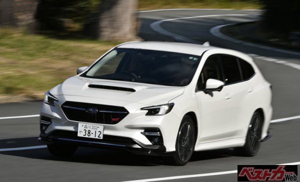 CVTの出来が秀逸な現行レヴォーグ。スバルは日本初のジャスティ用ベルト式CVTから現在ほぼ全車種に搭載するチェーン式のリニアトロニックCVTまで30年以上CVTを搭載してきたメーカーだ