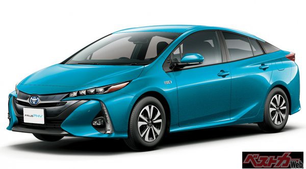 トヨタ プリウスPHV