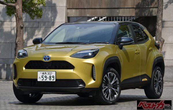 ガソリン仕様は税込189.6万円(X/2WD)~、ハイブリッド仕様は228.4万円(ハイブリッドX/2WD)~と、他メーカーのSUVよりも1ランク以上も価格が安い