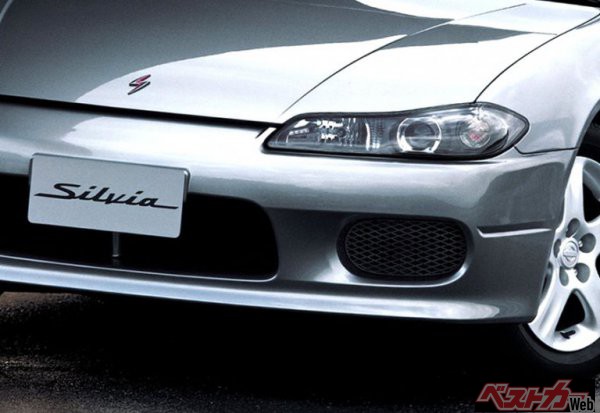 シルビアファンの心を掴むスタイリングとコンパクトなサイズに戻ったS15。基本変わらないメカニズムでカスタムする楽しみもあった