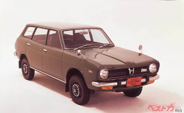 1972年、世界初の乗用車タイプの4WDとして登場したスバル レオーネ4WDエステートバン。パートタイム式を採用していた