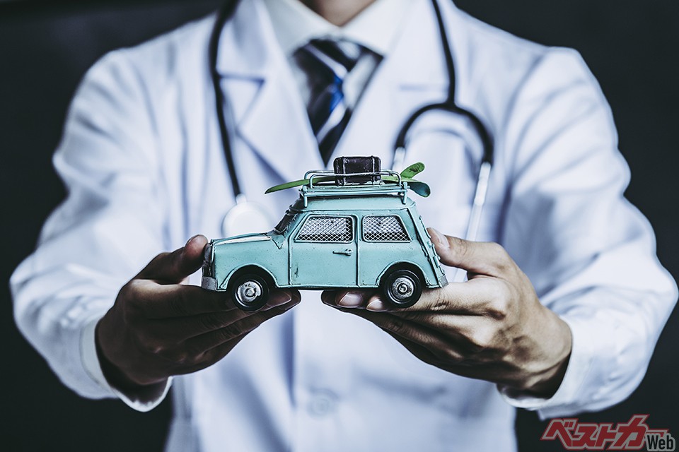 国家資格より厳しい レクサスの超難関整備士資格とは 自動車情報誌 ベストカー 国家資格より厳しい レクサスの超難関整備士資格とは 自動車情報誌 ベストカー