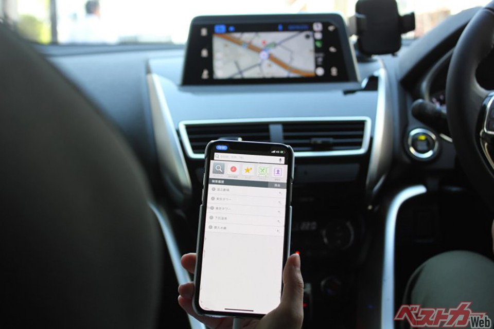 ディスプレイオーディオが増えている理由はスマホ本体やアプリの進化にある