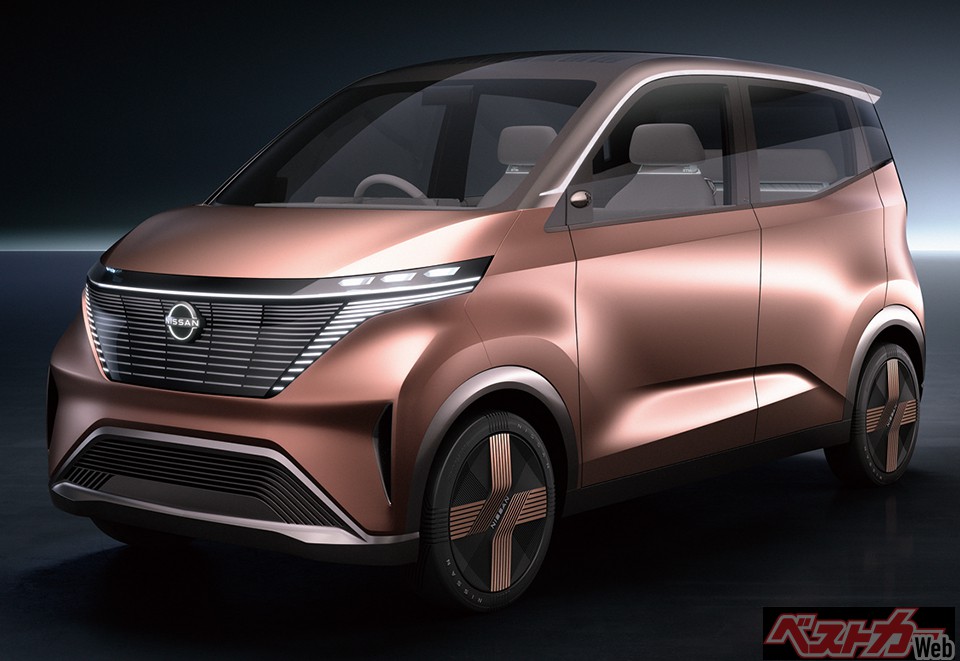 日産が2019年の東京モーターショーに出展したIMkは、全幅が軽自動車サイズを超えていたが、もちろんショーモデルゆえ。軽規格に合致させて来年市販