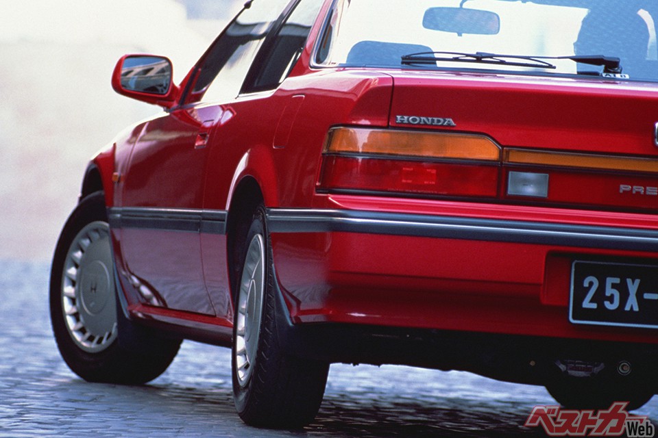 かつてプレリュードのcmで大ヒットした4ws 最近採用車種が増えた理由とは 自動車情報誌 ベストカー かつてプレリュードのcmで大ヒットした4ws 最近採用車種が増えた理由とは 自動車情報誌 ベストカー