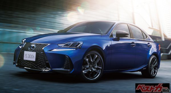 ビッグマイナーチェンジ前の2019年9月に登場した特別仕様車I Blue