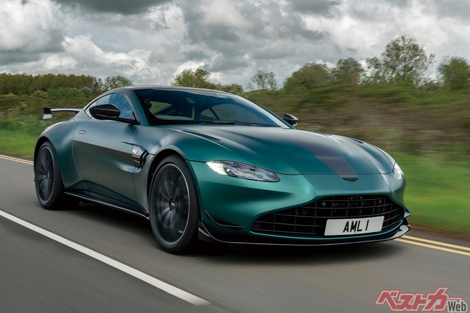 60年ぶりにF1に復帰したアストンマーティンはF1セーフティカーにヴァンテージを投入。そのノウハウを生かしたF1エディションを発売中