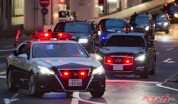 要人を守る 警護車 にハマる人急増中 警察マニアだけが知っているウォッチ術 自動車情報誌 ベストカー 要人を守る 警護車 にハマる人急増中 警察マニアだけが知っているウォッチ術 自動車情報誌 ベストカー