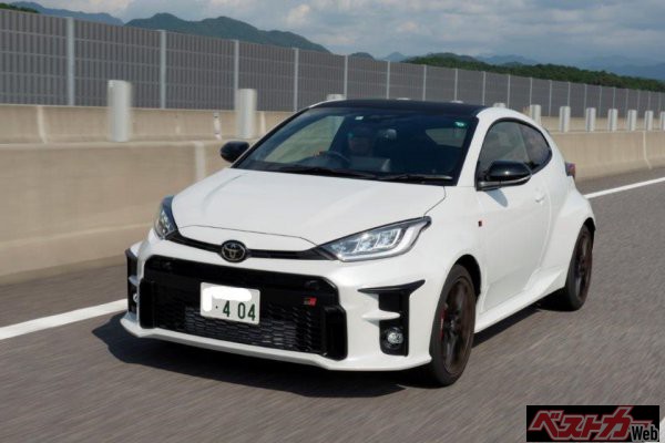 筆者のGRヤリスはフルオプション仕様に近く、予防安全パッケージも付いているという