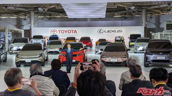 【速報】トヨタが新型EVを15車種世界初披露「2030年までに30車種出す」