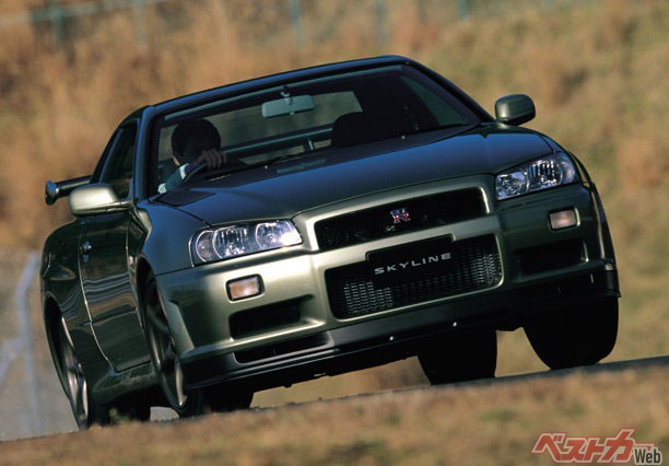 日産 R34型スカイラインGT-R