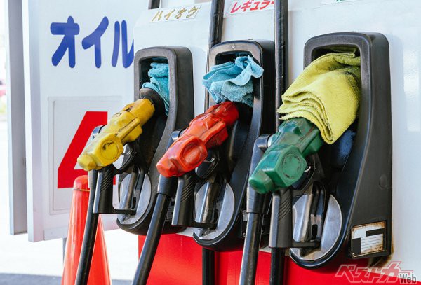 ガソリンや軽油の二重課税はよく知られたところだ（skyandsun＠Adobe Stock）
