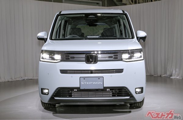 新型ステップワゴン登場で考える今のホンダが失ったもの 偉大なる初代ステップワゴンという存在 自動車情報誌 ベストカー 新型ステップワゴン登場で考える今のホンダが失ったもの 偉大なる初代ステップワゴンという存在 自動車情報誌 ベストカー