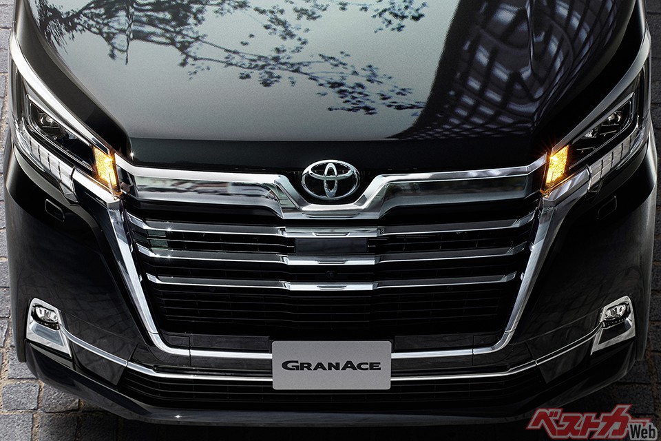 ハイエースの壁高すぎ 高級トランスポーター グランエース 苦戦のなぜ 自動車情報誌 ベストカー