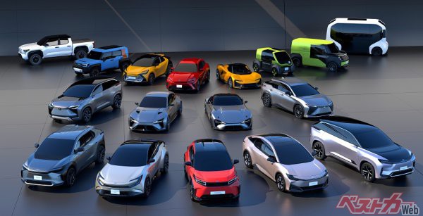 2021年12月、トヨタは2030年までに30車種のBEVを展開することを発表。カーボンニュートラルの実現に向けて他メーカーとの連携も強化されていく