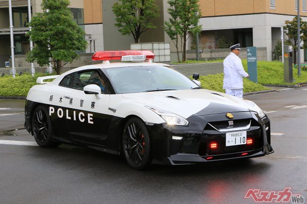 総額5000万円オーバー 栃木県警のスーパーパトカーたちはどれも寄贈車 自動車情報誌 ベストカー