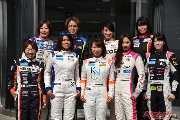 富士スピードウェイで開催されている女性だけのスプリントレース、KYOJOカップもVITA-01によるワンメイクレース