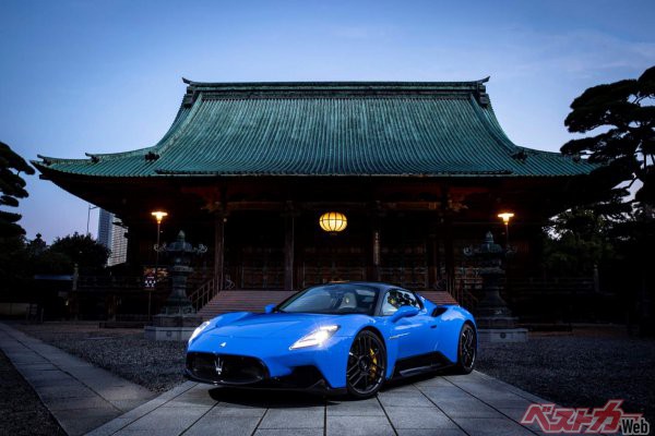 イタリアン魂炸裂 マセラティのスーパーカー Mc が日本納車開始へ 自動車情報誌 ベストカー イタリアン魂炸裂 マセラティのスーパーカー Mc が日本納車開始へ 自動車情報誌 ベストカー