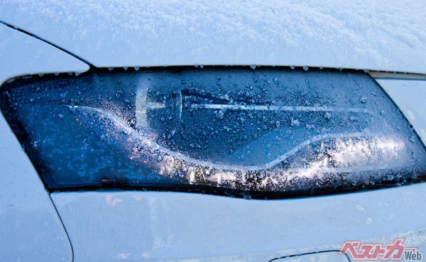 Ledは雪に弱い Suvでも採用率激減 ハロゲンランプはなぜ淘汰されてしまったのか 自動車情報誌 ベストカー Ledは雪に弱い Suvでも採用率激減 ハロゲンランプはなぜ淘汰されてしまったのか 自動車情報誌 ベストカー