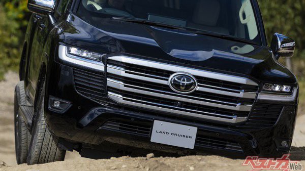 ついに納期が約4年に ランクル300が過去最高の人気 でも現場はどうなのか 自動車情報誌 ベストカー ついに納期が約4年に ランクル300が過去最高の人気 でも現場はどうなのか 自動車情報誌 ベストカー