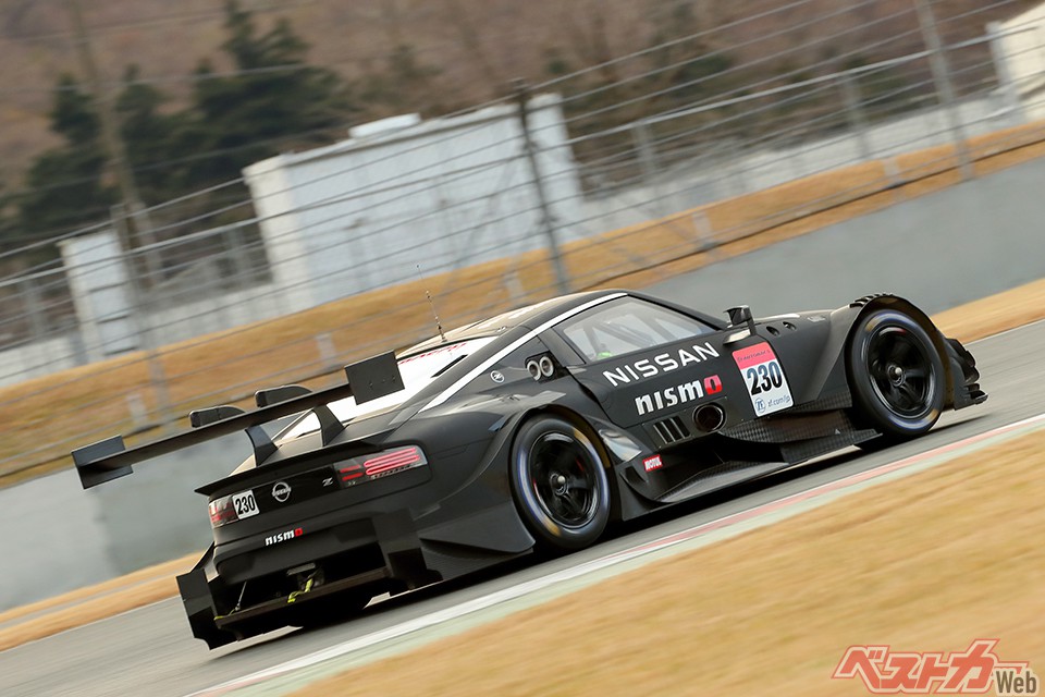GT500クラスではトヨタのGRスープラ、ホンダのNSXに対して苦戦を強いられてきた日産が新型Zで反撃の狼煙をあげる。2022年のスーパーGTの開幕戦(4月16〜17日・岡山国際サーキット)が楽しみ!!