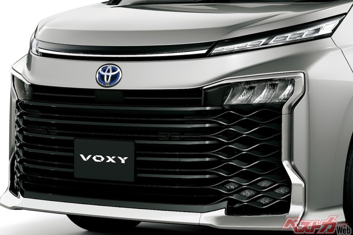 約束された大ヒット!! トヨタの看板車種ヴォクシー/ノアは、営業マンから見てどういう車?