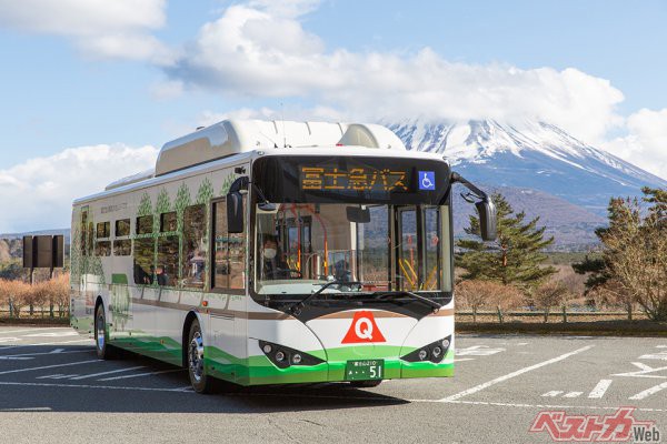 富士急バスに導入された中国BYD製のEVバス