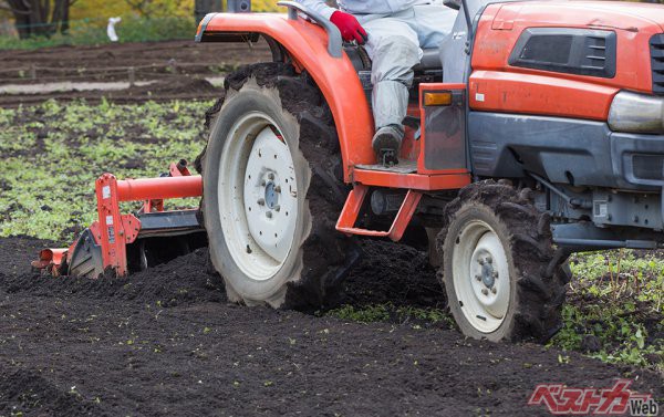 実はクルマの盗難と同じくらい深刻 農業用トラクタ盗難の現実とその背景 自動車情報誌 ベストカー 実はクルマの盗難と同じくらい深刻 農業用トラクタ盗難の現実とその背景 自動車情報誌 ベストカー