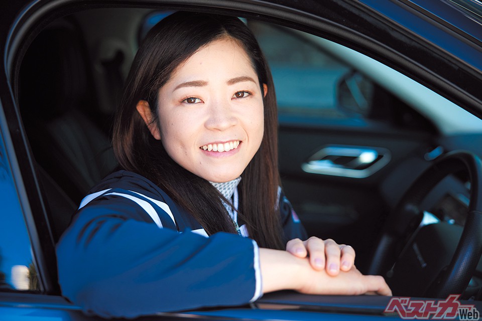 【有名人の愛車】愛車ヴェラールとともに大躍進!!! プロゴルファー仲宗根澄香 キャリアとともに積み重ねた愛車遍歴
