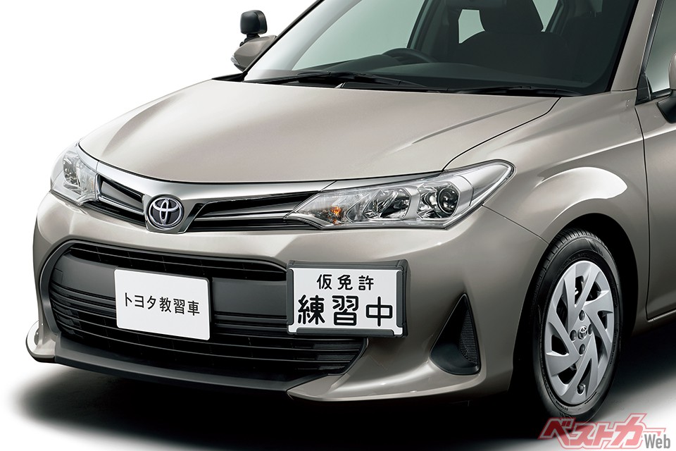 運転を教えてくれたあのクルマたちが……教習車激減の理由