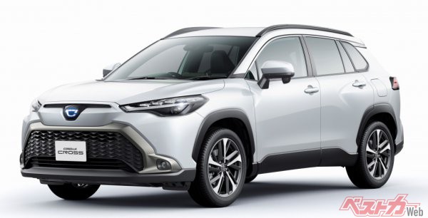 2021年9月から発売となったトヨタ『カローラクロス』。いちばん安いガソリンFF「G”X”」が199万9000円でハイブリッドFF「G」が259万円からとなっている