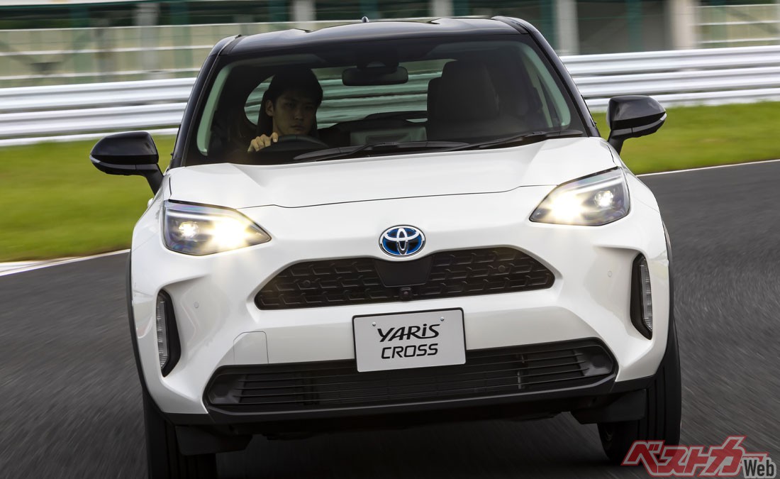 ヤリスクロス「強さの源」 激戦コンパクトSUVで王者となった実力とそれでも気になる短所