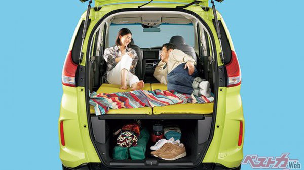 起きたら身体バッキバキ 車中泊はこれが 効く 3000円超高性能マットが凄いぞ 編集部員オススメグッズ 自動車情報誌 ベストカー 起きたら身体バッキバキ 車中泊はこれが 効く 3000円超高性能マットが凄いぞ 編集部員オススメグッズ 自動車情報誌 ベストカー