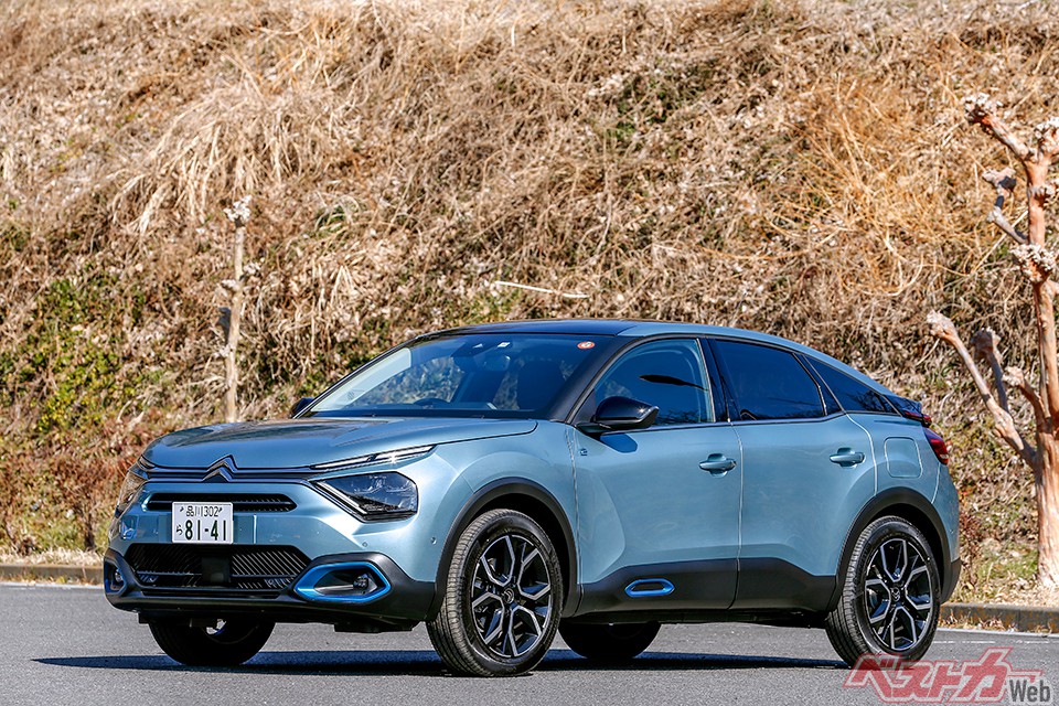 シトロエン E-C4:465万円~(購入補助金 60万円)