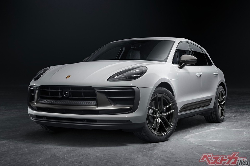ポルシェ マカンT。通常のマカンよりも車高を15mmダウンしスポーティさを演出した。価格は840万円