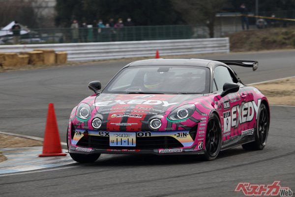 これぞ頭脳派スポーツ マイナーすぎる それでも全日本ジムカーナが面白いワケ 自動車情報誌 ベストカー これぞ頭脳派スポーツ マイナーすぎる それでも全日本ジムカーナが面白いワケ 自動車情報誌 ベストカー