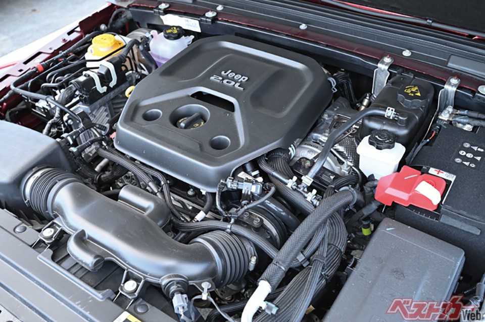 アメ車も小排気量ターボの時代。ただスポーツカーではいまだ大排気量V8が主流