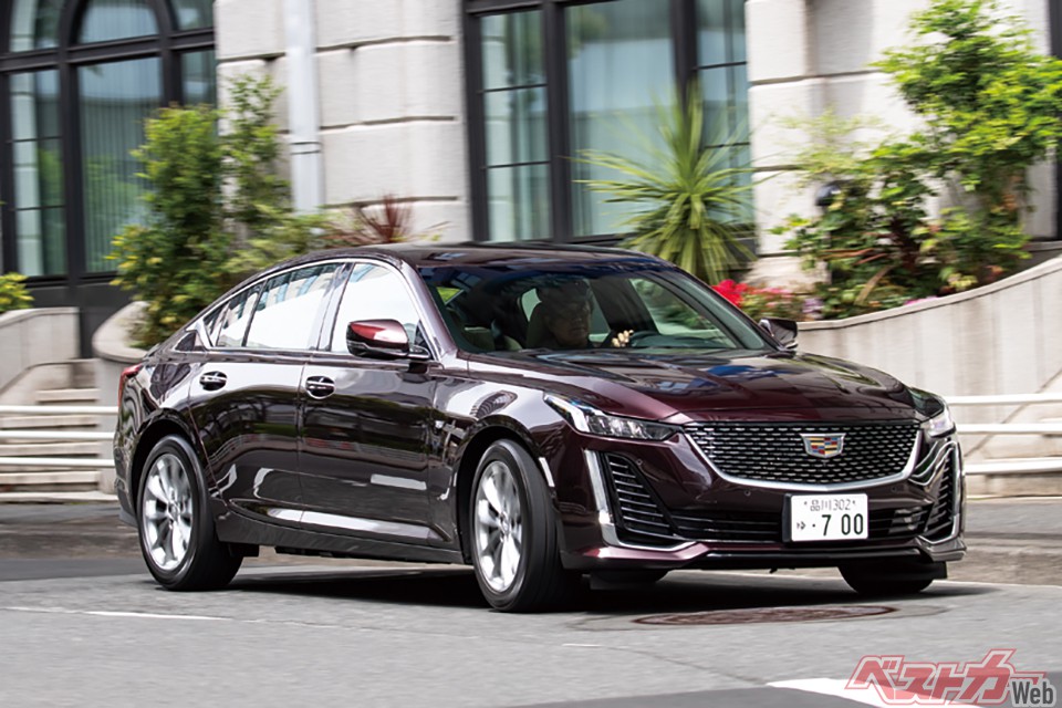 気がつけば欧州車のベンツやBMWと肩を並べられるだけの乗り心地を得ていた現行アメ車。実は狙い目か!?