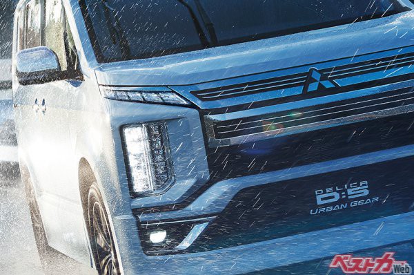 これが三菱好調の象徴 デリカd 5 新型アウトランダーphevの魅力と三菱自動車の真の実力とは 自動車情報誌 ベストカー これが三菱好調の象徴 デリカd 5 新型アウトランダーphevの魅力と三菱自動車の真の実力とは 自動車情報誌 ベストカー