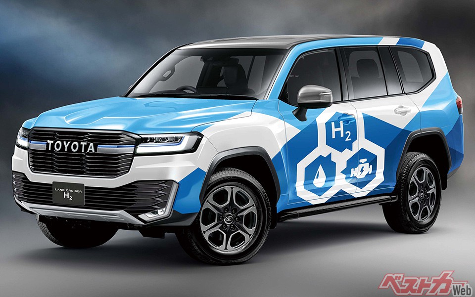 トヨタの水素エンジン市販車第1号として計画されているランクル300(トップ画像も)。大型サイズ、大排気量、そして、人気の中東地域での耐久性を考えると、このクルマが最もふさわしいという評価になっているという(画像は編集部が作成した予想CG)