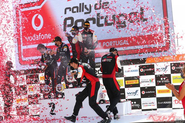 写真は昨年（2021年）のラリー・ポルトガル。伝統のグラベルラリーで、このシーズンはトヨタのエルフィン・エバンス／スコット・マーティン組(ヤリスWRC 33号車)がこのシーズンの初優勝を飾った