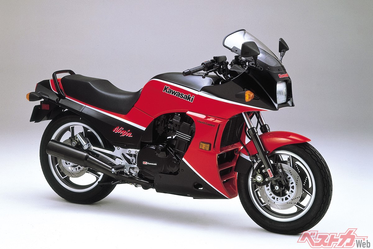 おかえり『トップガン』 　今見てもカッチョエエ!!　憧れのマーヴェリック仕様GPZ900Rはいまいくら!?