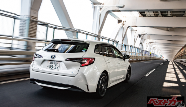 高速道路の走行では、特に乗り心地のよさと静粛性の高さに驚いた!