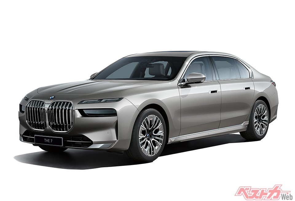 BMW 7シリーズ。ファースト・エディションでは740iエクセレンス、740iMスポーツ、EVのi7 xDrive60エクセレンスの3車種を用意